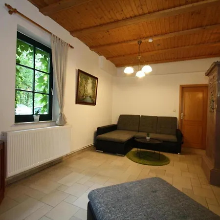 Semesterbostad Doppelhaushaelfte,